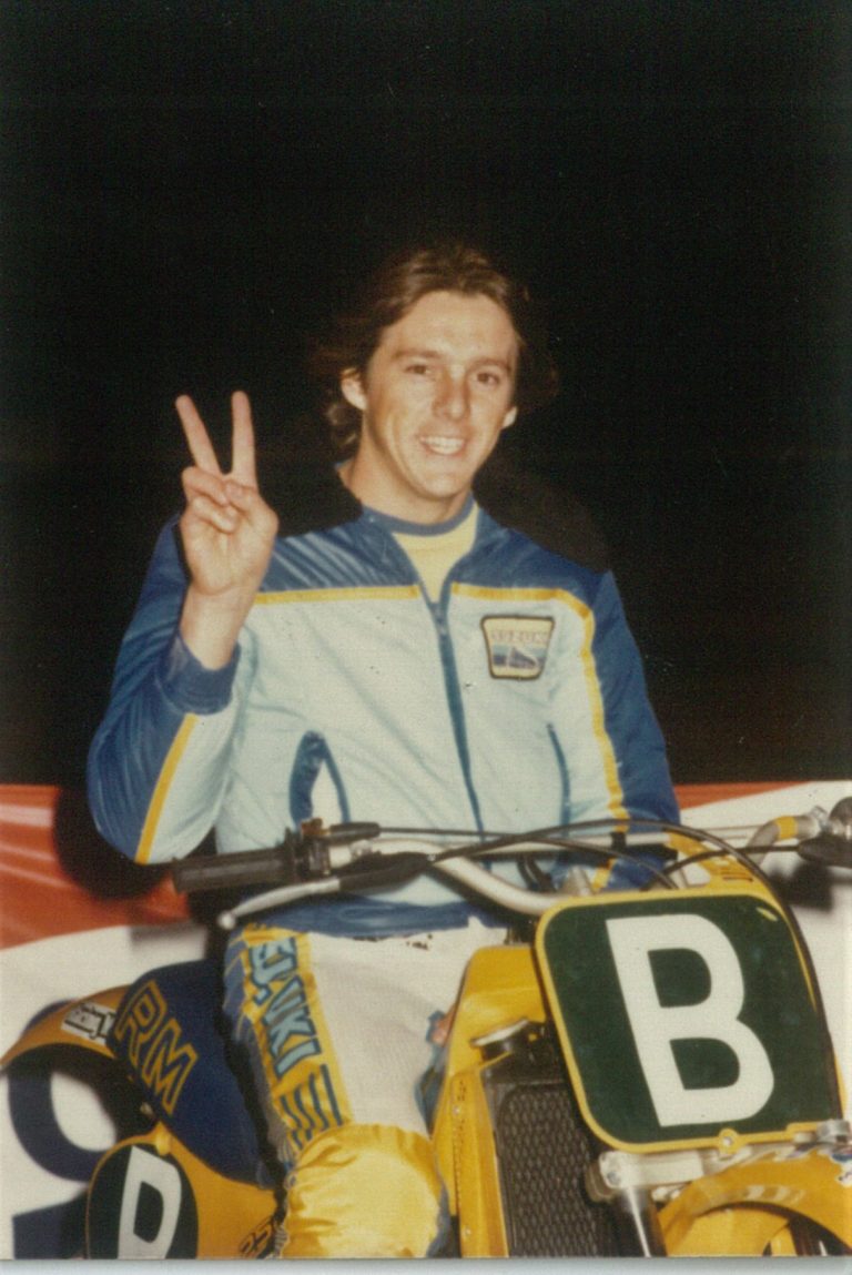 Robert Beatle Bailey Team Suzuki - By Peter Kitchingman